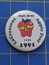 1991 La Crescent MN Minnesota Applefest Apple Fest 2.25" Pin Button Vintage