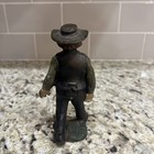 Vintage 2pc Cast Iron Amish Couple Man & Woman Paint Wear 4-3/4” Tall — photo 9