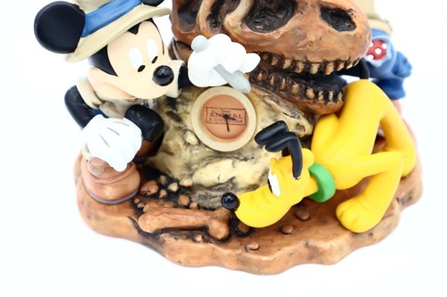Disney Animal Kingdom Big Dig In The Boneyard Clock Figurine - Picture 2 of 11