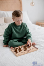 QToys USA Human Evolution Puzzle  Lacing Set
