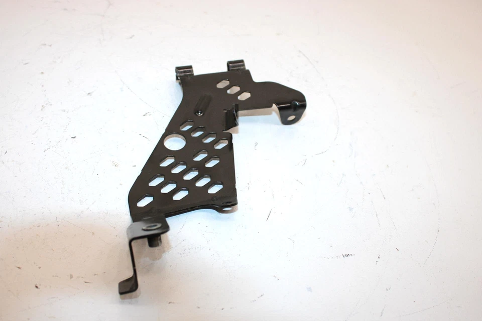 Soporte protector de cinturón Ski-doo Mxz X 600r E-tec OEM 18 417300482 SSS1 Foto 4 de 4