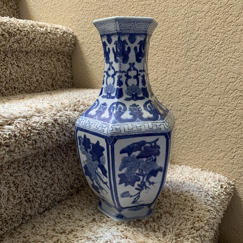Antique Chinese Kangxi Period Blue and White Hexagonal Vase 14" Tall Free Ship - Picture 3 of 6