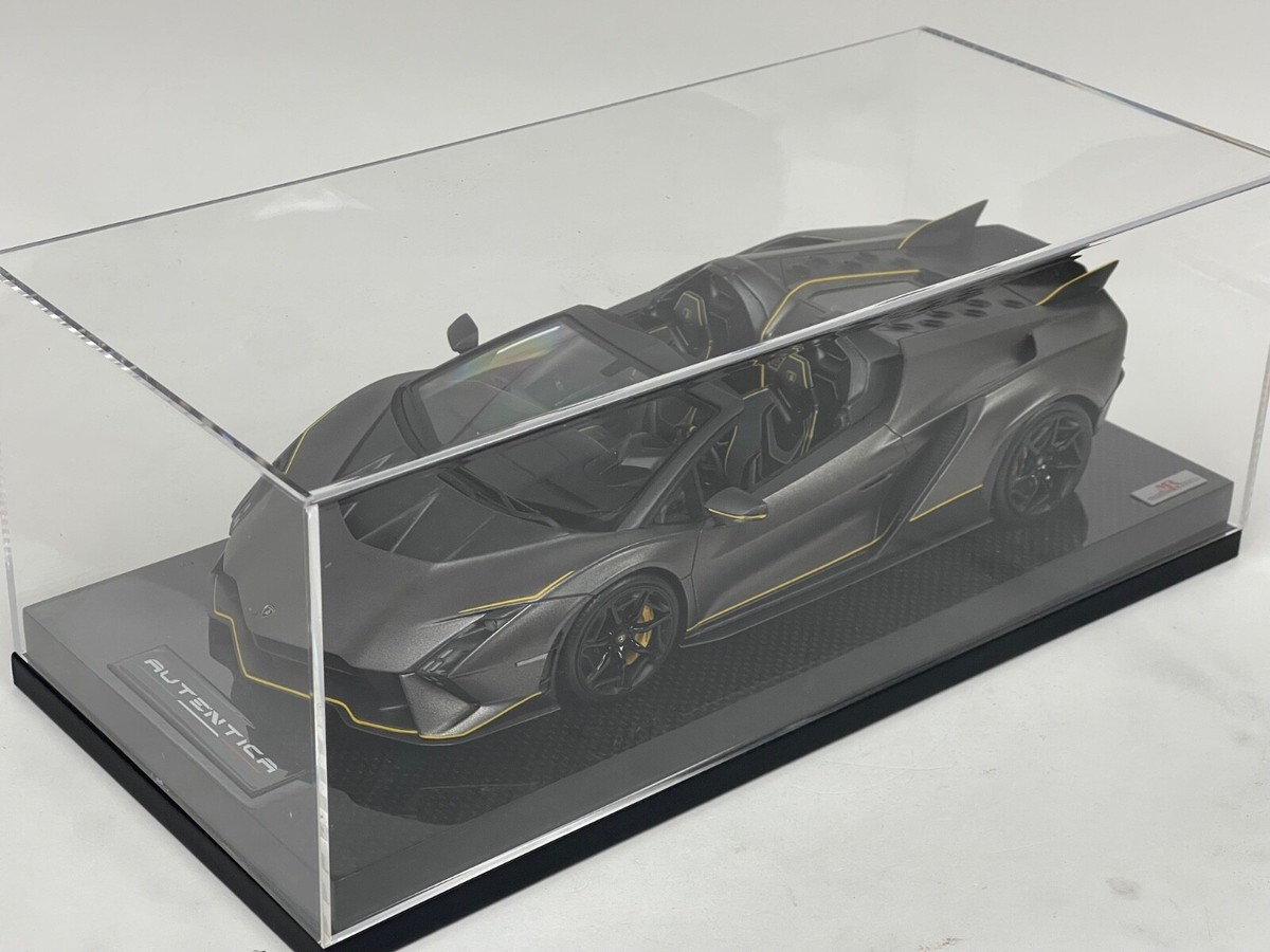 1/18 MR Collection Lamborghini Authentic in Matte Gray Carbon Base