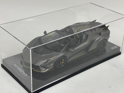1/18 MR Collection Lamborghini Authentic in Matte Gray Carbon Base