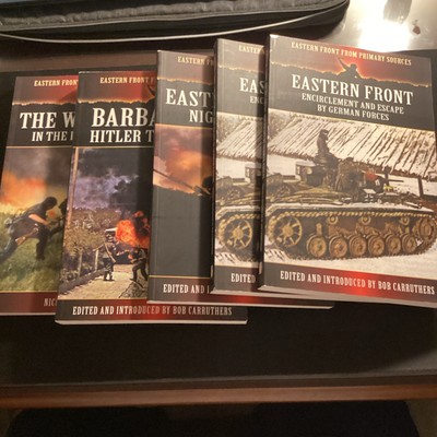 Eastern Front : Encirclement and Escape by German Forces by Bob Carruthers 