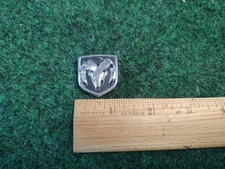 2011-2012 Oem Ram Dakota Durango Charger Nitro Ram Emblem Steering Wheel 3s8