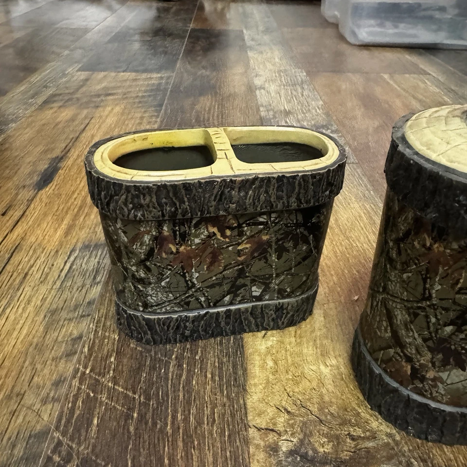 Dispensador de jabón y soporte para cepillo de dientes Mainstays Camo Foto 2 de 4