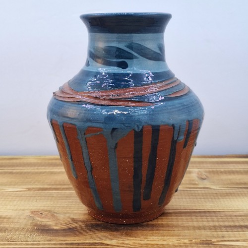 Studio Pottery 6" Bud Vase Blue Brown Drip Layer Glaze, Artist Signed F.T.D - Picture 3 of 9