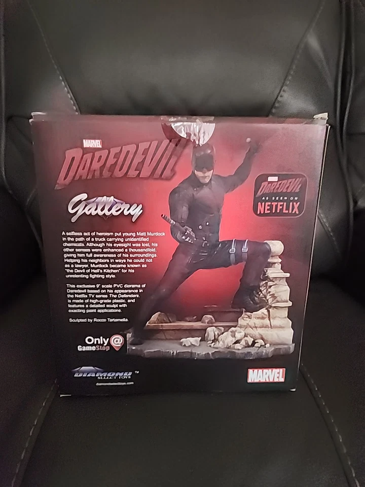 Estatua de Daredevil Diamond Marvel Select (versión Netflix) 2018 Foto 3 de 4