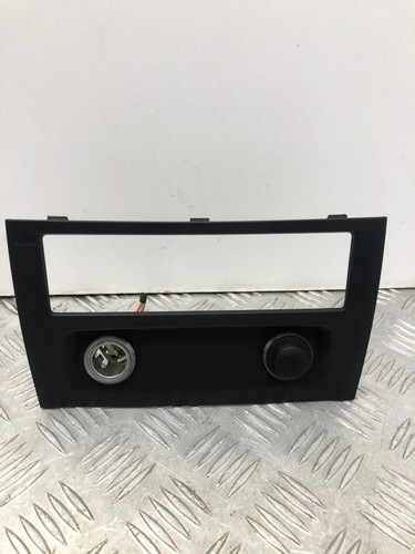 BMW 5 GT F07 2010 Verkleidung Zigarettenanzünder hinten 9178351 RUS15867