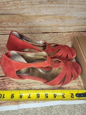 Sofft Women's Wedge Sandals Size 7.5M