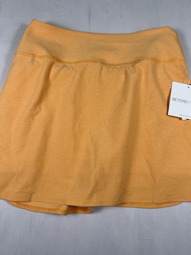 Beyond Yoga Women's Spacedye Movement Skirt Orange Size Small NWT - Picture 2 of 7