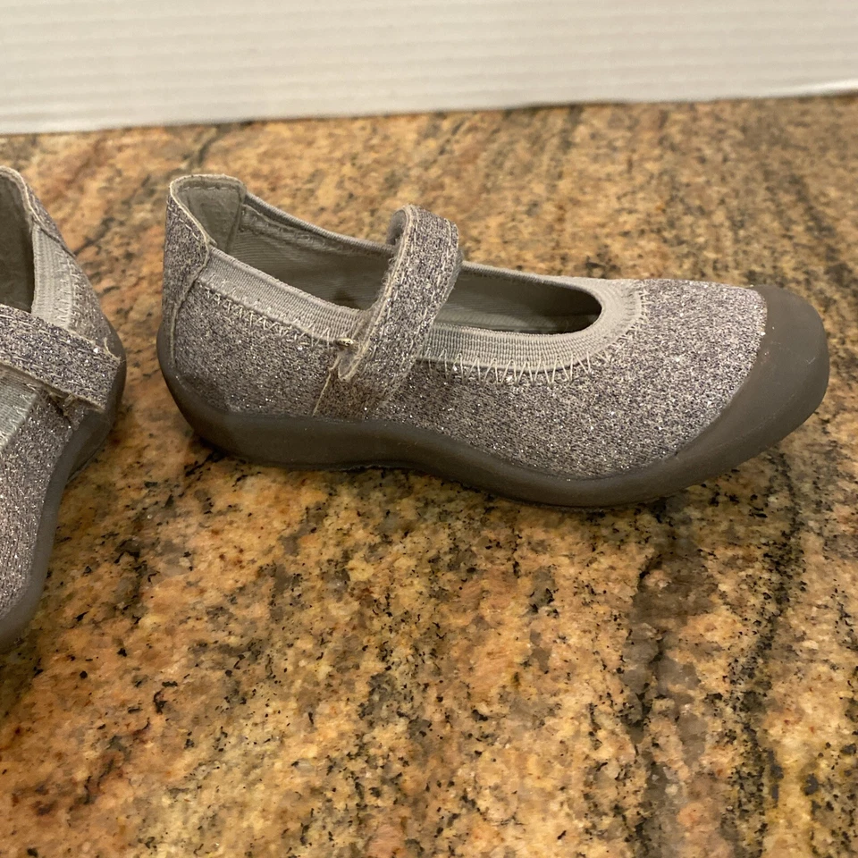 Zapatos Hanna Andersson Maya T Mary Jane Plateados Brillos Talla 5M Foto 4 de 4