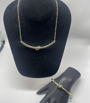 The Limited Gold Tone Knot Carved Necklace With Matching Bracelet New