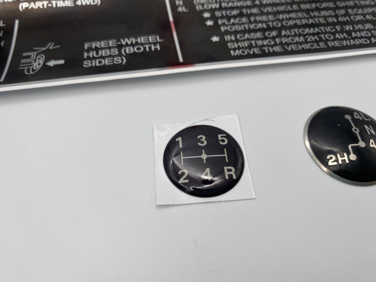 MITSUBISHI PAJERO 1982 to 1990 EMBLEMS AND DECALS | eBay