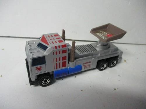 Matchbox China Connectables 3-piece Kenworth Racing Truck, loose