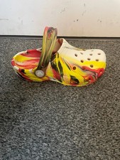 Nuove scarpe da ragazza ragazzo Crocs bambini brillano nel buio zoccoli classici EUR 29-30 UK C 12