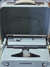 Hermes 3000 Vintage Typewriter 1970 Seafoam Green with Original Case - Excellent thumbnail