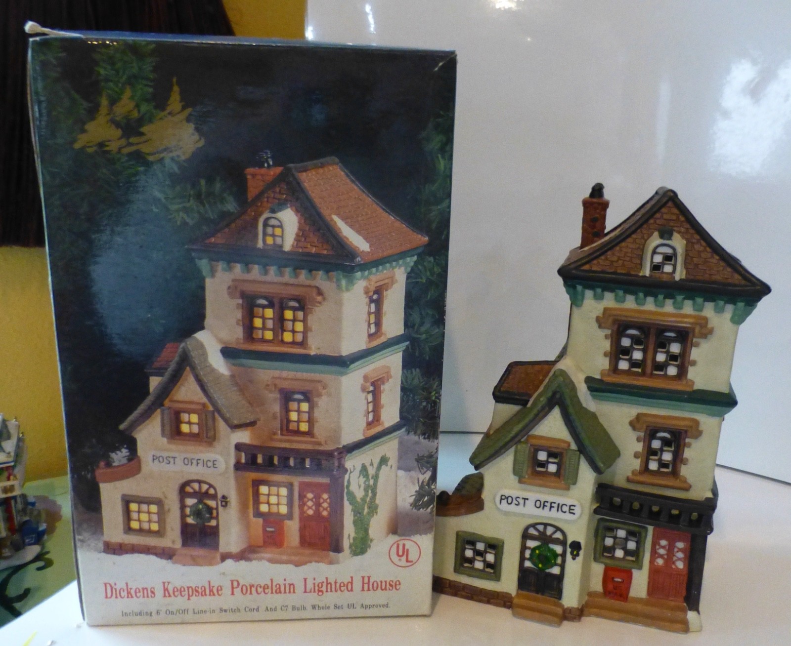 Dickens Keepsake Village  Post Office