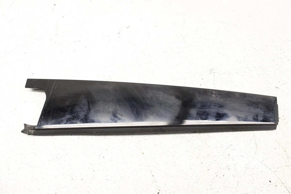 2015-2018 Porsche Macan Rear Right Window Pillar Molding 95B853352 