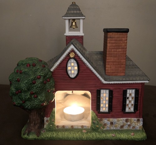 PARTYLITE Olde World Village #5 SCHOOL House Tealight Candle Holder - Picture 7 of 14