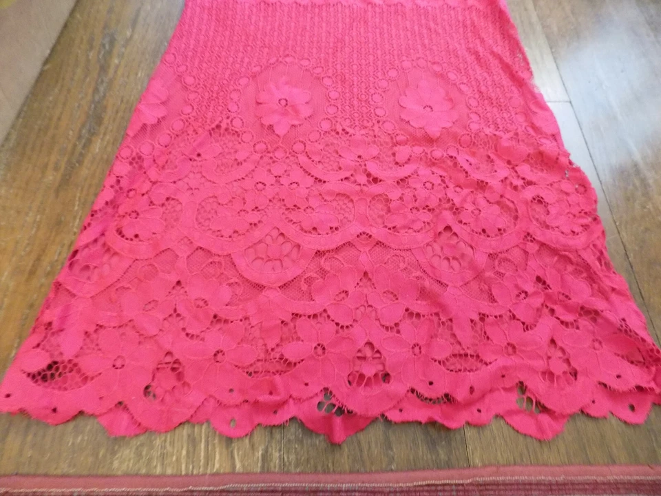 Vestido Sophie Max Studio Fucsia Bordado Floral Encaje XS $128 ¡Bonito Nuevo con Etiquetas! Foto 4 de 4