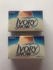 Vtg 2 ULTRA IVORY SNOW Laundry Detergent Soap Powder Movie Prop Sample Sz 3.7oz
