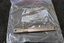 Piper PA24 'Comanche' P/N 27072-003 Cabin Door Holder