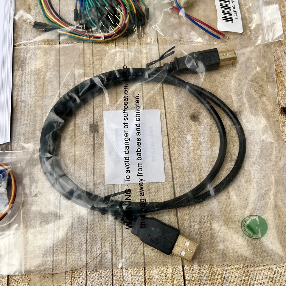 Arduino Experimentation Kit (ARDX) - Image 4 of 4