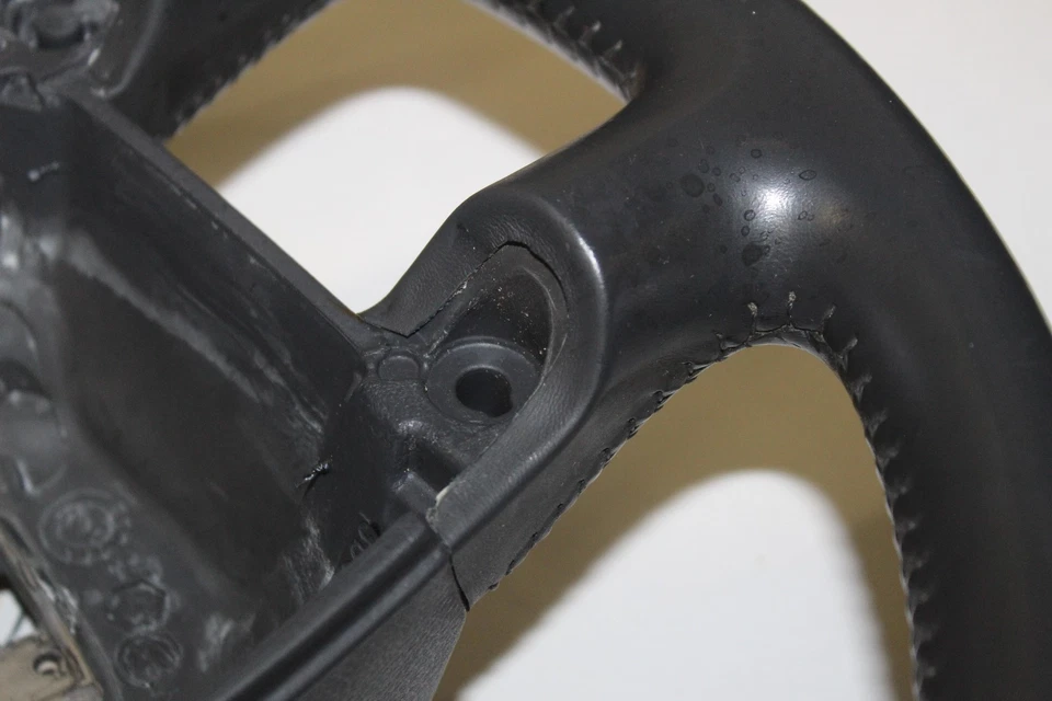 2004-2007 VOLKSWAGEN TOUAREG ПЕРЕДНИЙ ВОДИТЕЛЬ РУЛЕВОЕ КОЛЕСО J1972 - Изображение 2 из 4