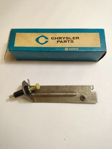 1965-1966 Chrysler Dodge Plymouth Manual Brake Light Lamp Switch 2496160 NOS - Picture 1 of 4