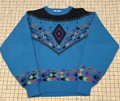 Vintage Fair Isle Acrylic Wool Large Mount Cervin Sweater Blue Purple Pink