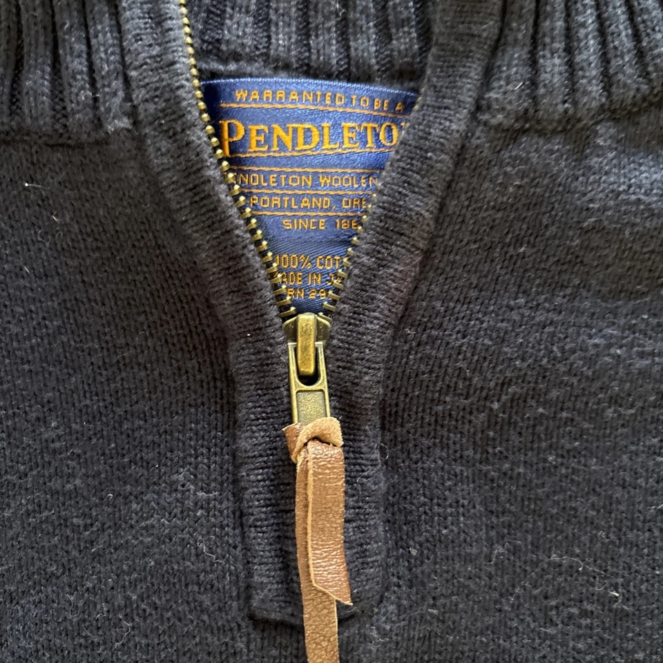Men’s Pendleton 100% Cotton Navy 1/2 Zip Size XL - Image 2 of 3