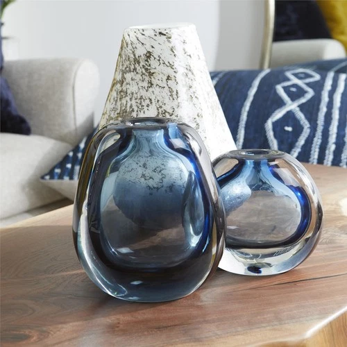 Jacinta Glass Vase-Modern Blue and Clear Design - Picture 4 of 5