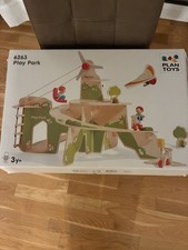 PlanToys 6263 Play Park-Nachhaltiger Holz Abenteuerspielplatz–Top Zustand & OVP