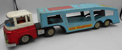 VINTAGE REIBUNGS BLECH AUTOTRANSPORTER MIT RAMPE GUTER ZUSTAND BITTE LESEN