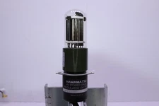 Hamamatsu R928 Photomultiplier Tube Side-On PMT with HC123-01 HV Power Base