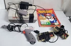 D-934 VINTAGE 1980'S NINTENDO NES CONSOLE BUNDLE-CONTROLLERS, POWER CORD, +!