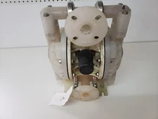 Versamatic Diaphragm Pump E1PP5F5T9C-CP  Warren Rupp