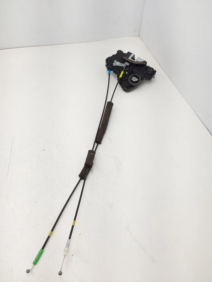 Actuador de cerradura de puerta lateral derecha Scion TC 2011 2016 FABRICANTE DE EQUIPOS ORIGINALES Foto 4 de 4