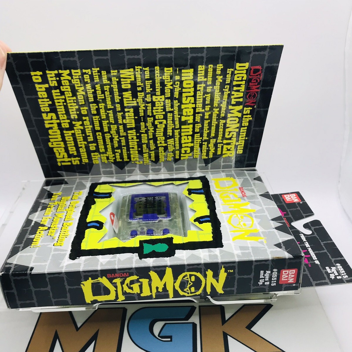 SEALED HOLY GRAIL Digimon Version 5 Tamagotchi Box 1997 V