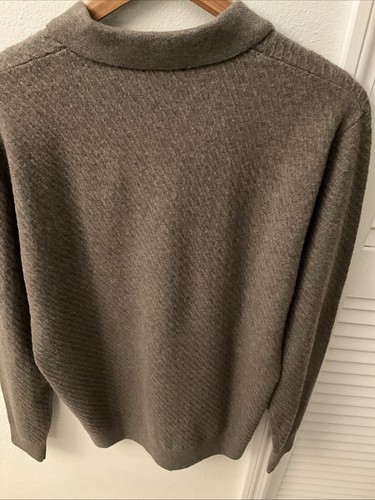 NEW! Elie Tahari M Brown Wool Blend Knit Long Sleeve With Collar 2 Buttons - Picture 2 of 4
