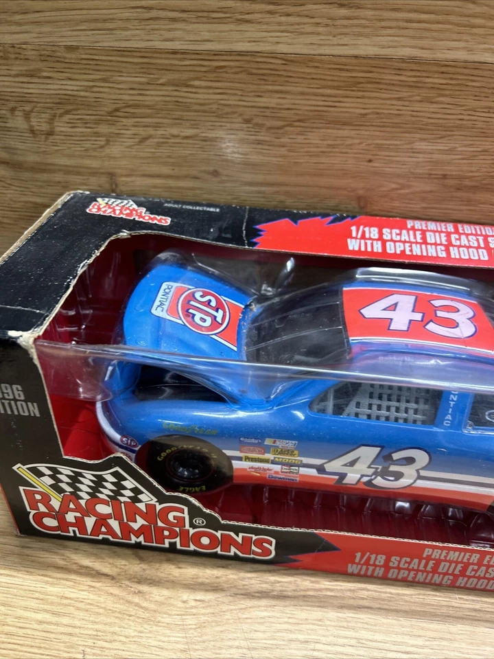 1996 Racing Champions 1:18 Scale #43 Premier Anniversary Edition Stock Car - Image 4 of 4