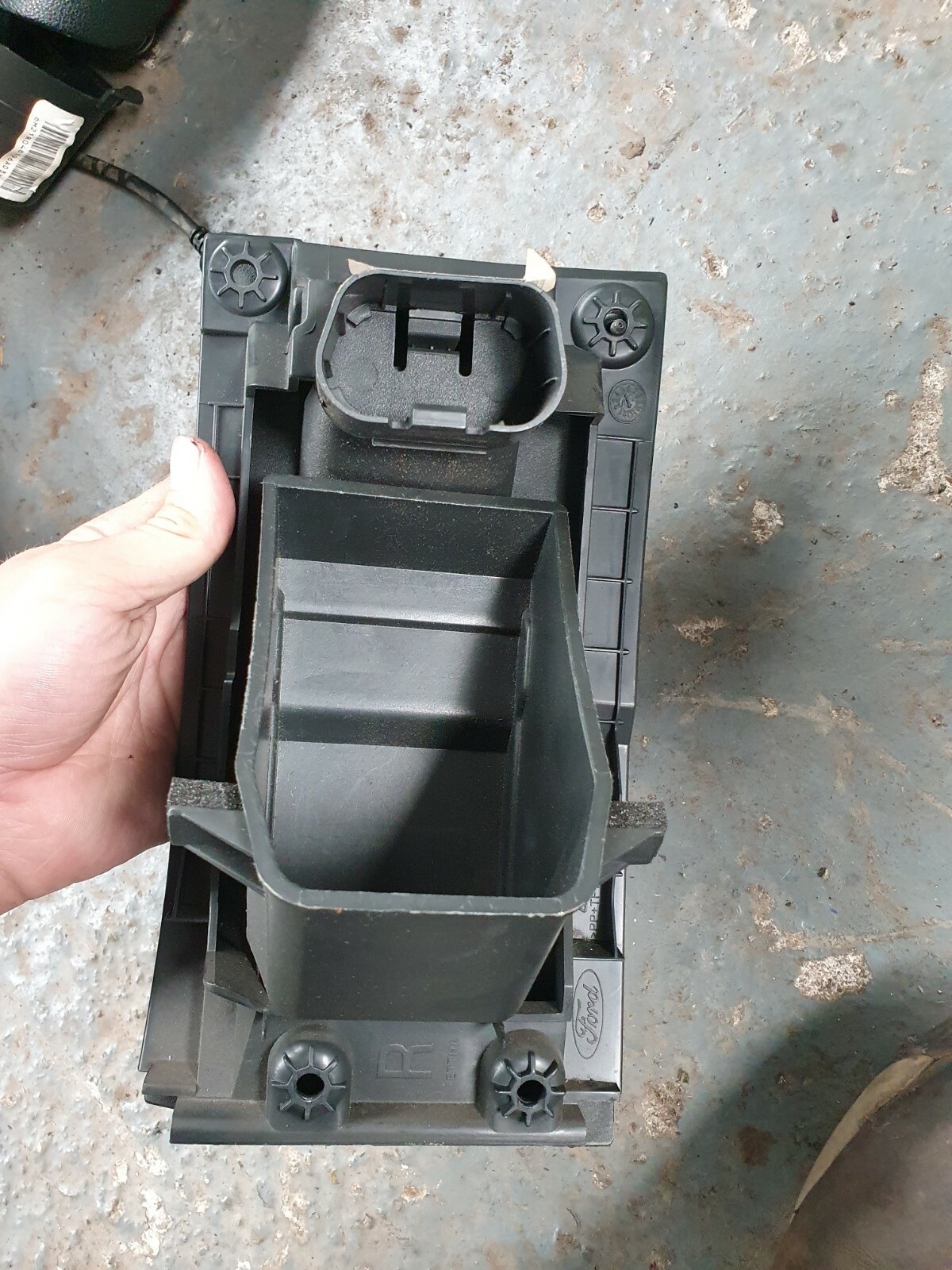 Picture 4 of 4
