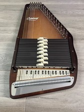 Oscar Schmidt Autoharp Model 15 EBH/R with Case and wrench