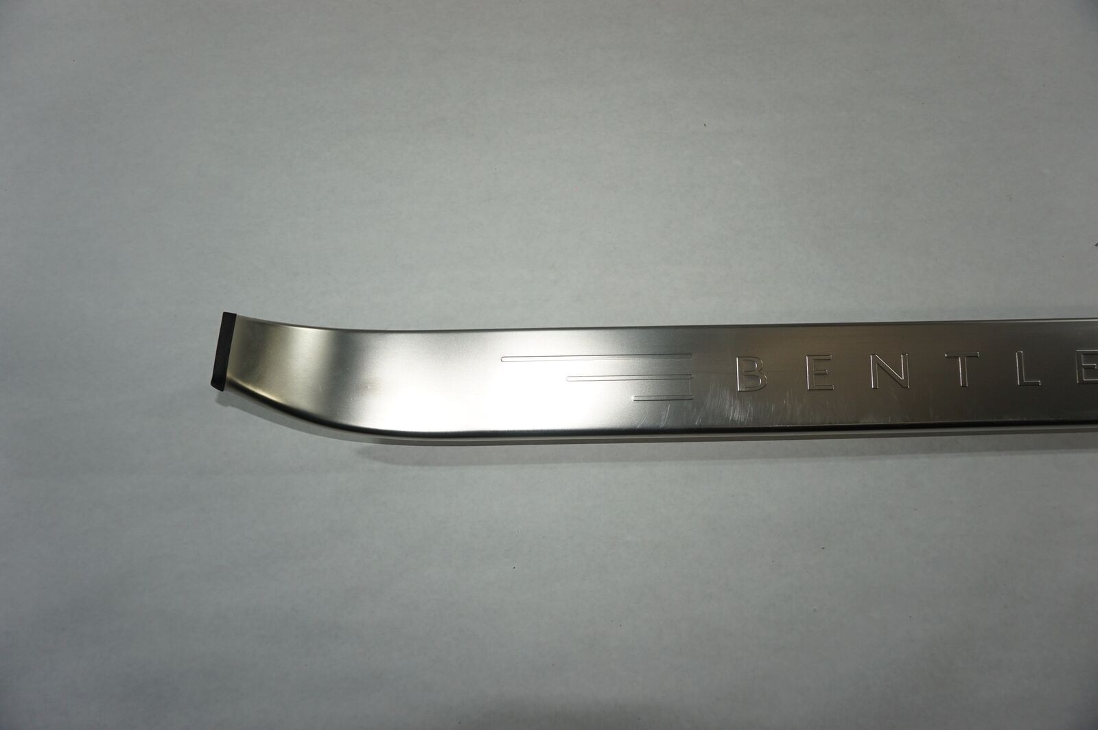 BENTLEY GT SILL COVER STEP PLATE LEFT DRIVER 2007 2008 2009 2010 3W8853537L GTC