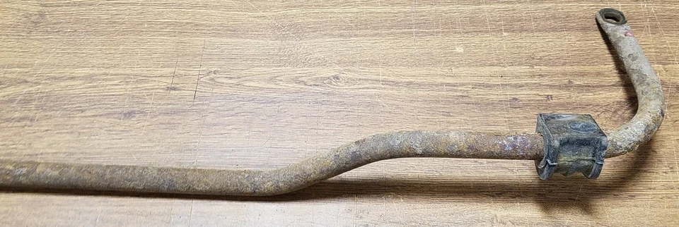 Barra estabilizadora trasera Lincoln Mark VIII 1993 1994 1995 1996 1997 1998 Foto 4 de 4