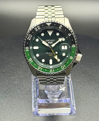 Seiko 5 Sports SSK035K1  Starbucks  Automatic GMT Green Dial Men s Watch 