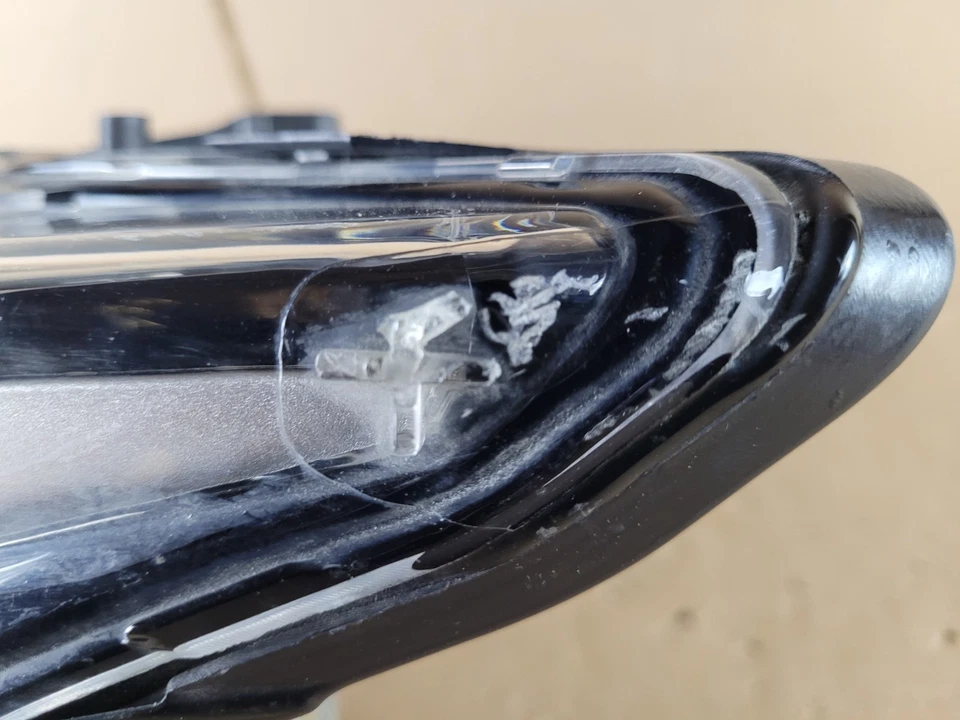 PARTS!   2013-2016 LINCOLN MKZ LED W/ SIGNATURE CHROME LEFT OEM HEADLIGHT 199777 - Image 4 of 4