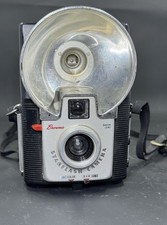 Vintage Mid Century Kodak Brownie Starflash Camera Body With Dakon Lens  Strap